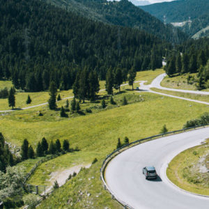 Eine Landstraße in Österreich